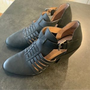 Caslon Black Suede Strappy Women’s Booties Size 7